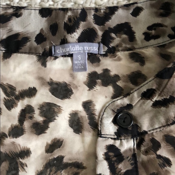 Leopard Print blouse - Picture 2 of 3